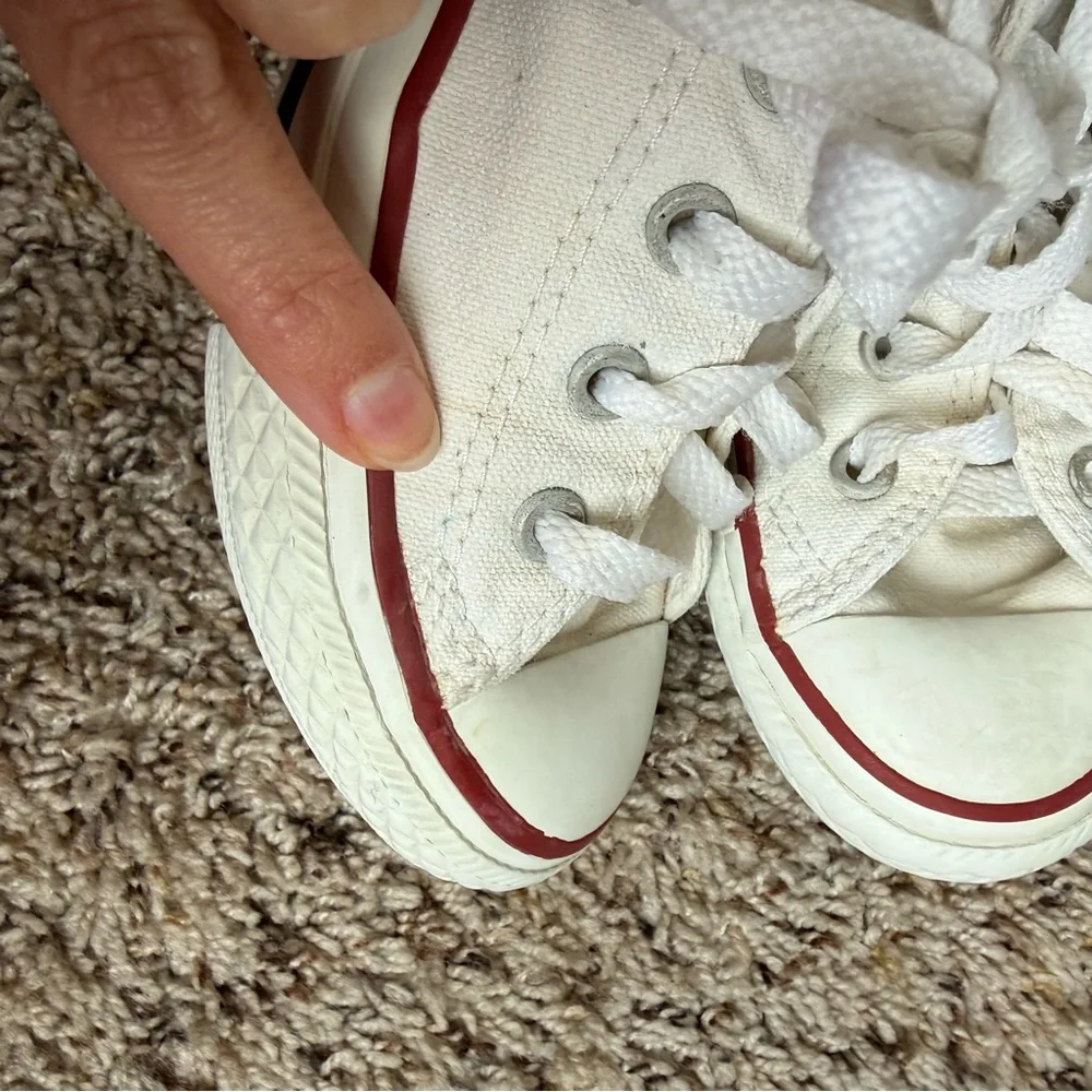 Converse Chuck Taylor All Star low-top sneakers white canvas youth size 13